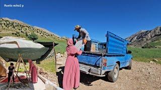 The passion of a nomadic couple from buying bathroom and toilet supplies to the cooperation of rela