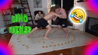 SUMO WRESTLING CHALLENGE WITH MOUSE TRAPS