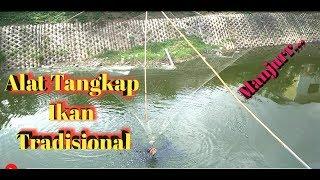 NANGKUL  NGANCO IKAN DI SUNGAI HASILNYA LUMAYAN BANYAK