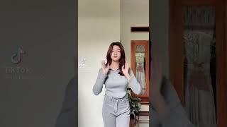 Goyang versi Nabila berdamge banget #shorts #tiktok #tiktokviral #goyangtiktok #nabilla