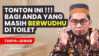 Hukum Berwudhu Di Toilet  - Ustadz Adi Hidayat