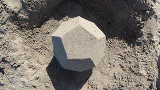 Polyeder aus Sand