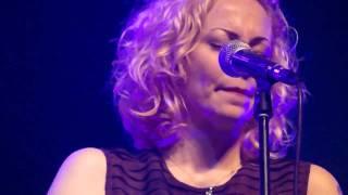 Leaves - Anneke van Giersbergen & Danny Cavanagh - Teatro Nescafe de las Artes