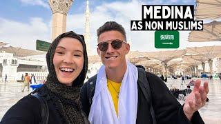 We visited MEDINA as Non Muslims Converting to ISLAM? السياح في المدينة المنورة