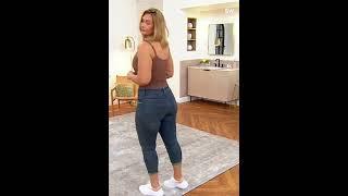 QVC model Taylor looking good in jeans 1080