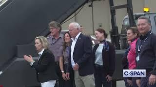 Tim Walz arrives Duluth Minnesota airport on campaign swing after Superior 9-15-2024