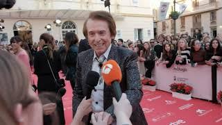 Raphael con la prensa en la alfombra roja del 26 Festival de Málaga.Antena 3.rtve.10032023.