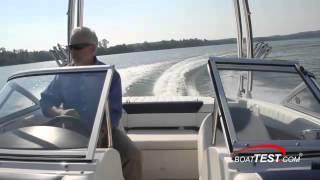 Bayliner - How to Drive and Dock a Boat