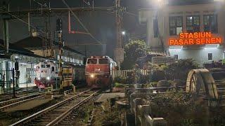 HP KU DI JAMBRET  RAILWAY CROSSING GA ADA SEPINYA JAKARTAPALANG KERETA API KRL STASIUN PASAR SENEN