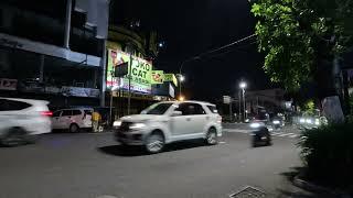 SUARA KENDARAAN DI PEREMPATAN LAMPU MERAH KOTA - SUARA BERISIK JALAN RAYA DI MALAM HARI