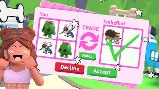 Trading ALL the Desert Egg Pets BEFORE THEY LEAVE in adopt me