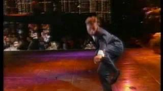 Luis Miguel - Cuando Calienta el Sol Video Exclusivo Awards 1990   Rare video