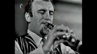 Acker BILK & His Paramount Jazz Band In A Persian Market Live in Jazz Festival Prague 1964