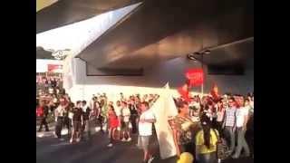 Vídeo mostra queda de pessoa de viaduto durante manifestação em BH