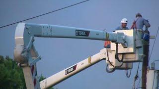 Lightning strikes power lines in East Side neighborhood