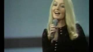 Mary Hopkin  Knock Knock Whos There  1970