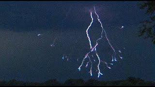 Vivid lightning filmed at 6000 FPS at Pontoon Beach IL