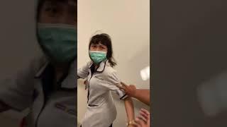 rumah sakit siloam detik keributan seseorang perawat dengan jelas