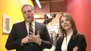 Vincent DOnofrio and Kathryn Erbe Say Goodbye to Fans