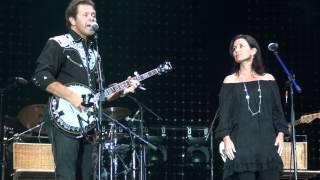 Troy Cassar-Daley & Laurel Edwards - The River Runs