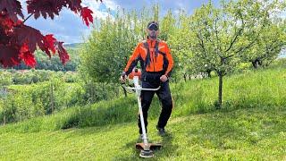 Stihl Fs 560-C with 33 mm trimmer line in fresh grass.