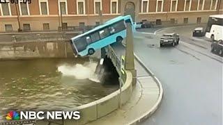 Russian bus plunges into river killing passengers