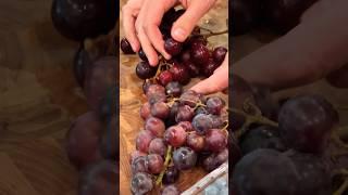 How To Clean Grapes 