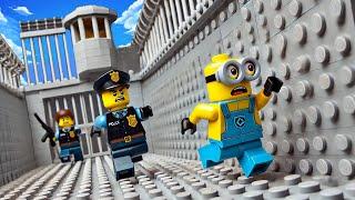 Lego Minions in Prison - How to Escape from Prison? Stupid Jail vs Smart Jail