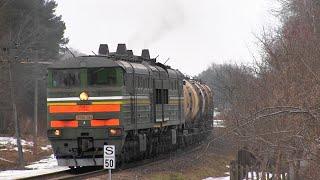 2ТЭ10У-0163 с наливным поездом  2TE10U-0163 with a loaded oil train