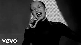 Sade - Love Is Found Live 2011