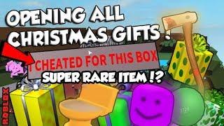 OPENING THE GIFTS WHAT IS THIS ITEM??  + giveaway winners Roblox LT2