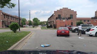 CHICAGOS ALTGELD GARDENS HOUSING PROJECTS