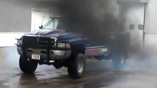 Dodge RAM - Burnout.