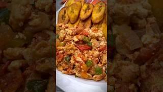 Ghanaian egg sauce with fried plantain