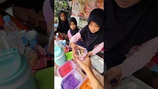 Indonesian Young Girl Selling Jelly Dessert - Street Food #shorts #viral #trending