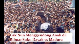 Kehebatan Cak Nun Mendamaikan Konflik Dayak Madura hingga Mencegat orang 1 Truk Hendak Perang