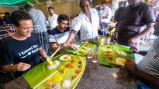 World’s Best Vegetarian Food - $2.78 All You Can Eat  Banana Leaf Sadhya - Kerala India