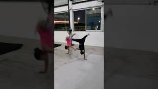 Serie de duo para terminar la clase de Acrodance. #acrobacias #acrobatas #acro #gimnasiaartistica