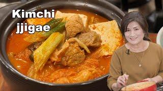 Kimchi jjigae 김치찌개