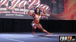 Female Bodybuilder Andrea Shaw - 2019 IFBB Chicago Pro - Posing Routine