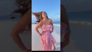 Shakti Mohan beautiful dance with Mukti Mohan on Haila Haila at beach 