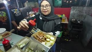 SATE AYAM CMC  SEHARI 1000 TUSUK - INDONESIAN STREET FOOD