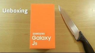 Samsung Galaxy J5 - Unboxing & First Look