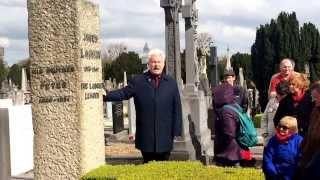 Manus ORiordan singing Roll Away the Stone Homage to Jim Larkin