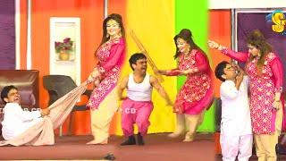 Vicky Kodu with Saira Mehar  Asif Iqbal  New Pakistan Punjabi Stage Drama 2021  Comedy Clip 2021