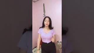 tik tok# cewek cantik toge keliatan belahannya