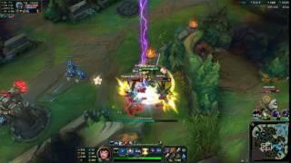 Garen kills Lux