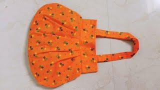 बहुत ही खुबसुरत बैग हैं जरूर बनाना - Handbag cutting and stitching bag Making -Kavita tutorial Bags