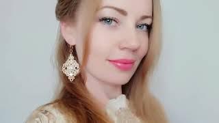 Handmade tatting earrings with Swarovski elements. Frivolite jewelry & accessories by Anna Zavialova