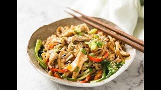 Chicken Stir Fry with Rice Noodles